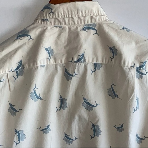Men's J. Crew Swordfish All Over Print Short Sleeve Button Down Shirt - Picture 5 of 7